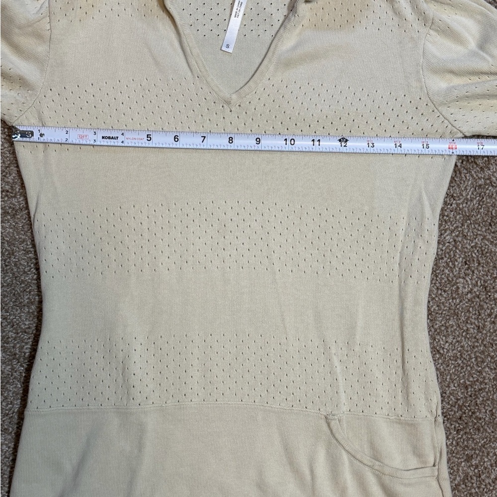 Lolë women’s small Hooded Sweater beige - Picture 5 of 7